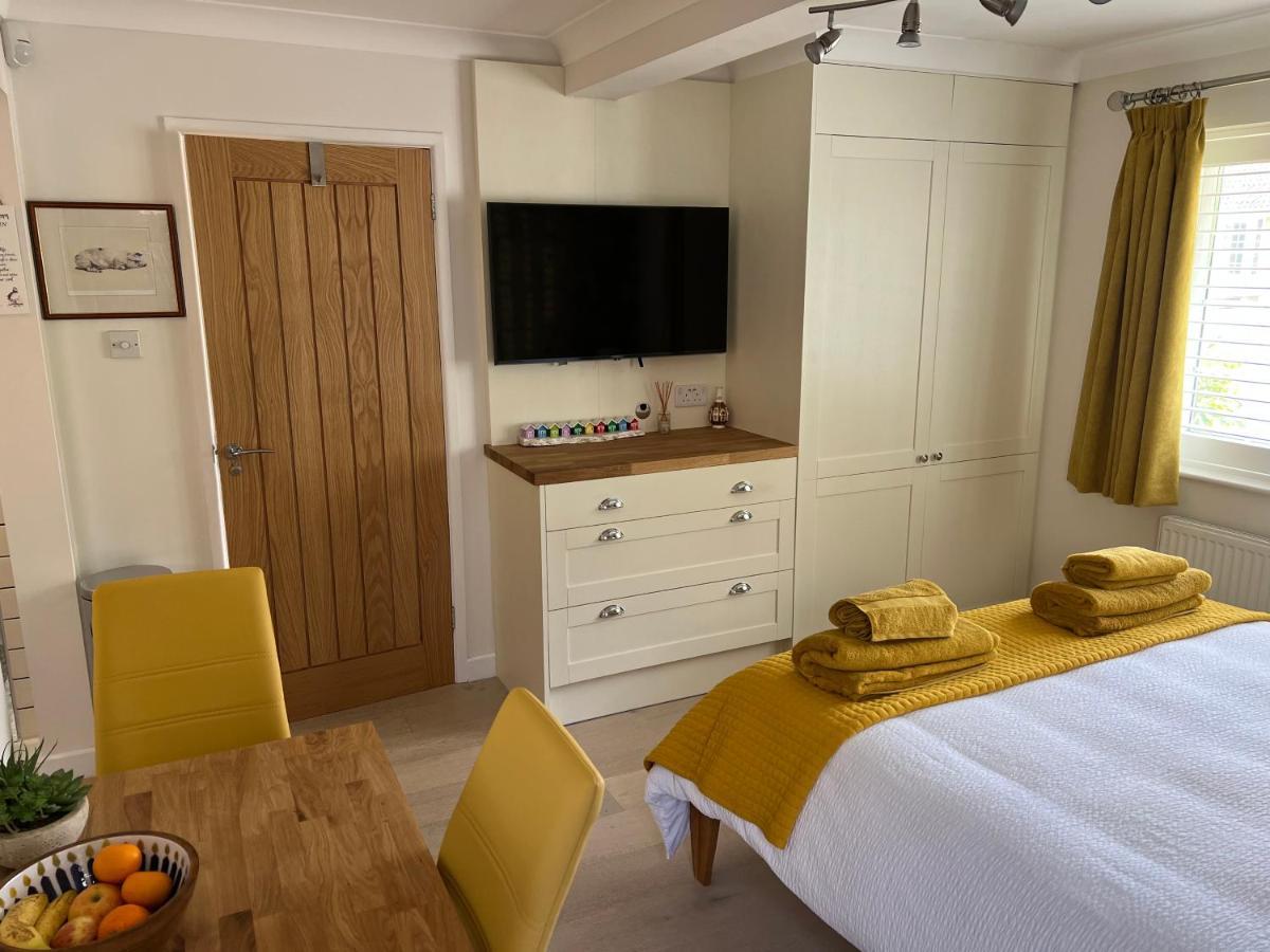 לימינגטון No 64 Bed And Breakfast מראה חיצוני תמונה